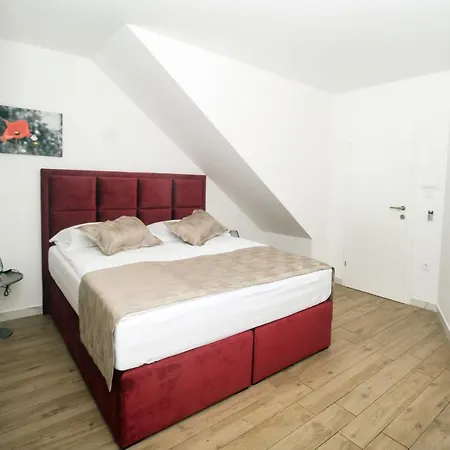 Luxury Bepa Split