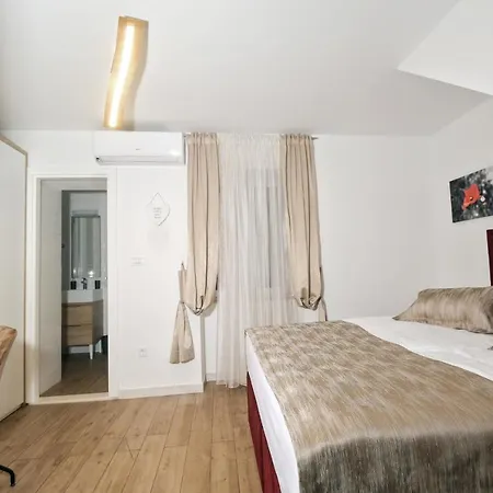Luxury Bepa Split
